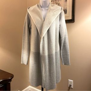 Lineamaglia wool blend open-front cardigan. Gray and ivory, size small